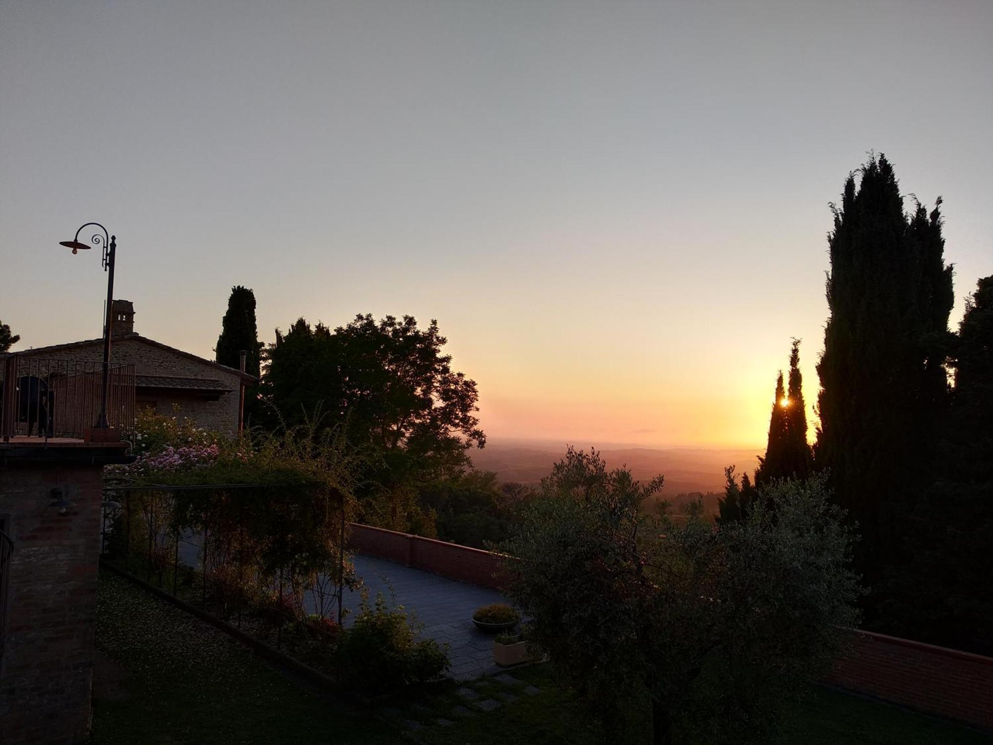 Agriturismo Le Case Di San Vivaldo Montaione Exterior photo